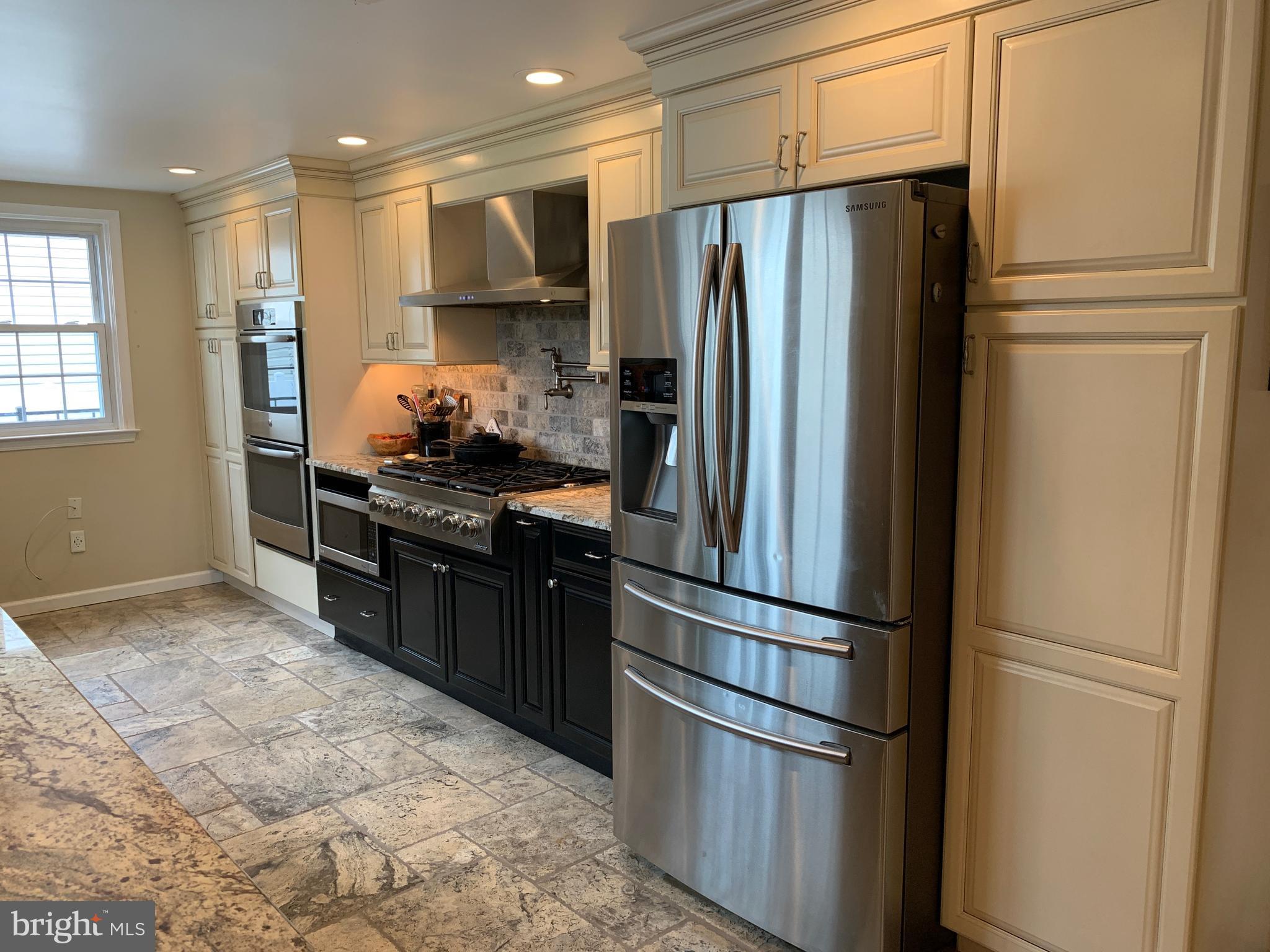 336 Hawarden Road Springfield, PA 19064 - Photo 12 of 65 Ample cabinetry