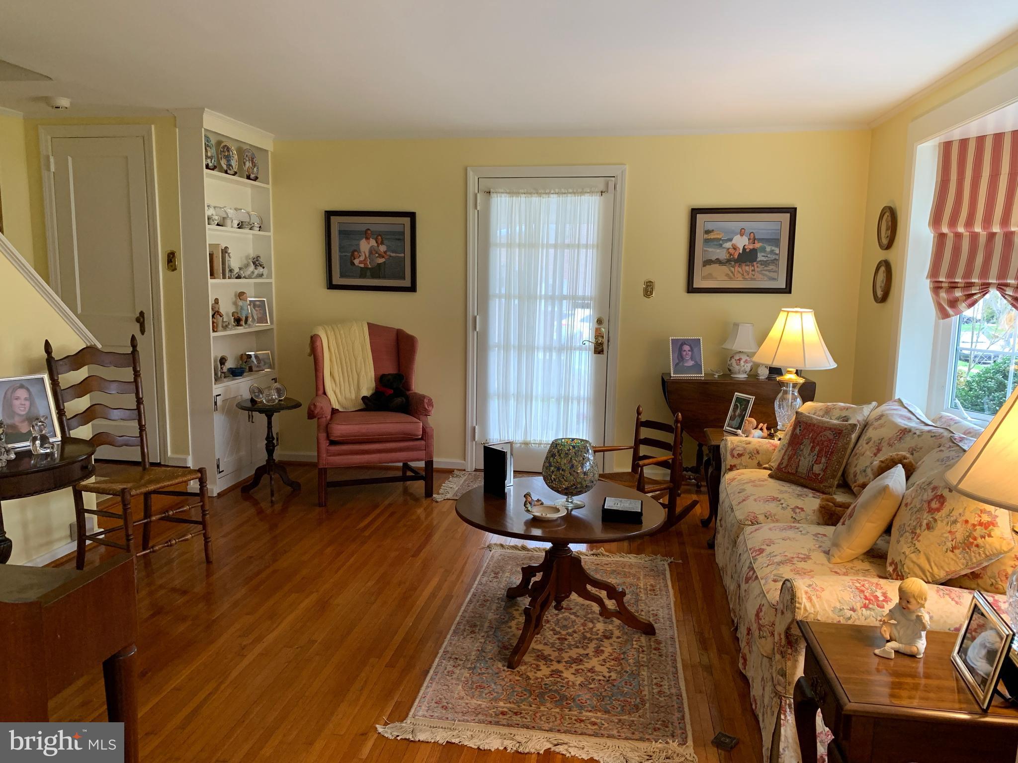 336 Hawarden Road Springfield, PA 19064 - Photo 5 of 65 Living Room with built in shelving