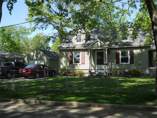 23 Lancashire Road Springfield, MA 01107 - Photo 1 of 10 Gallery Image 1