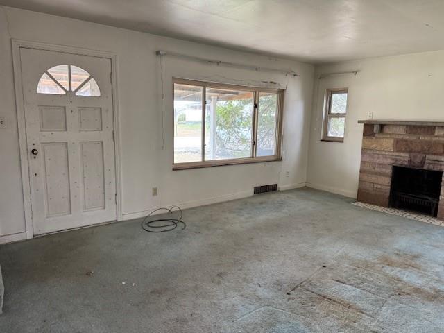 225 Old Leechburg Road Pittsburgh, PA 15239 - Photo 2 of 10 an empty room with windows