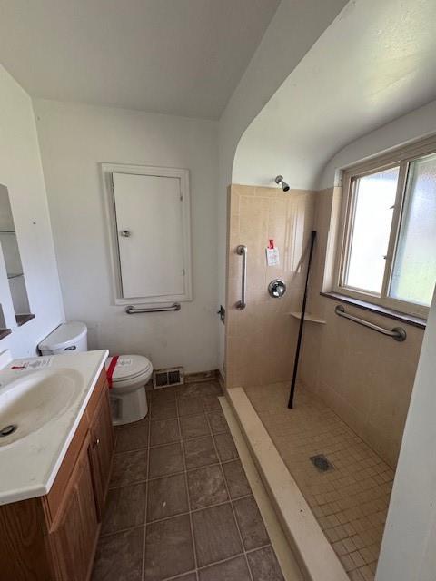 225 Old Leechburg Road Pittsburgh, PA 15239 - Photo 8 of 10 a bathroom with a sink a toilet and shower