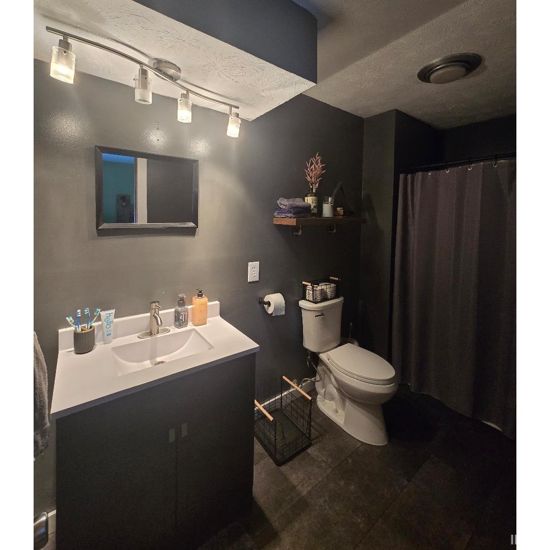 307 West 5th Street Brookston, IN 47923 - Photo 7 of 8