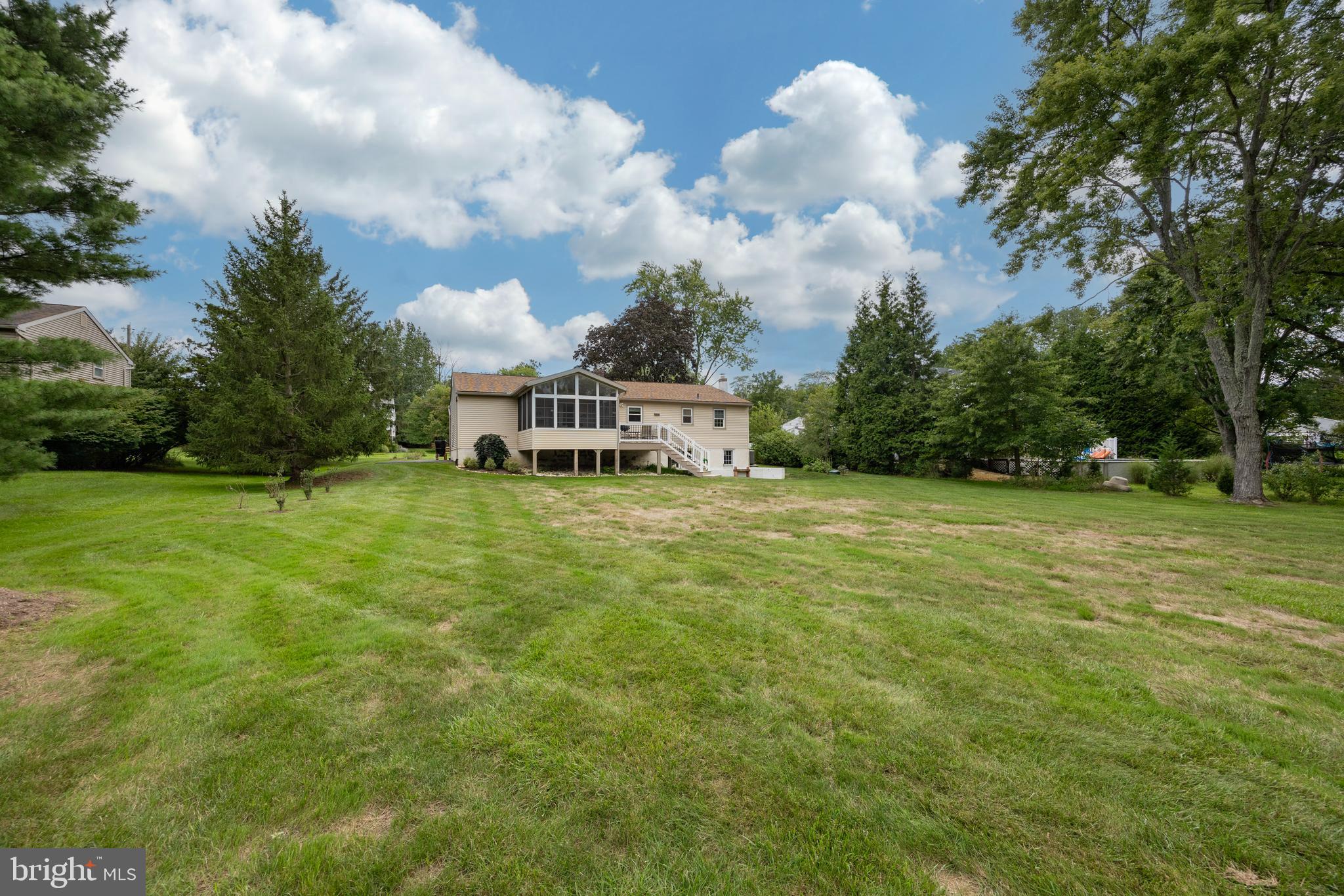 107 Lori Circle Exton, PA 19341 - Photo 2 of 45