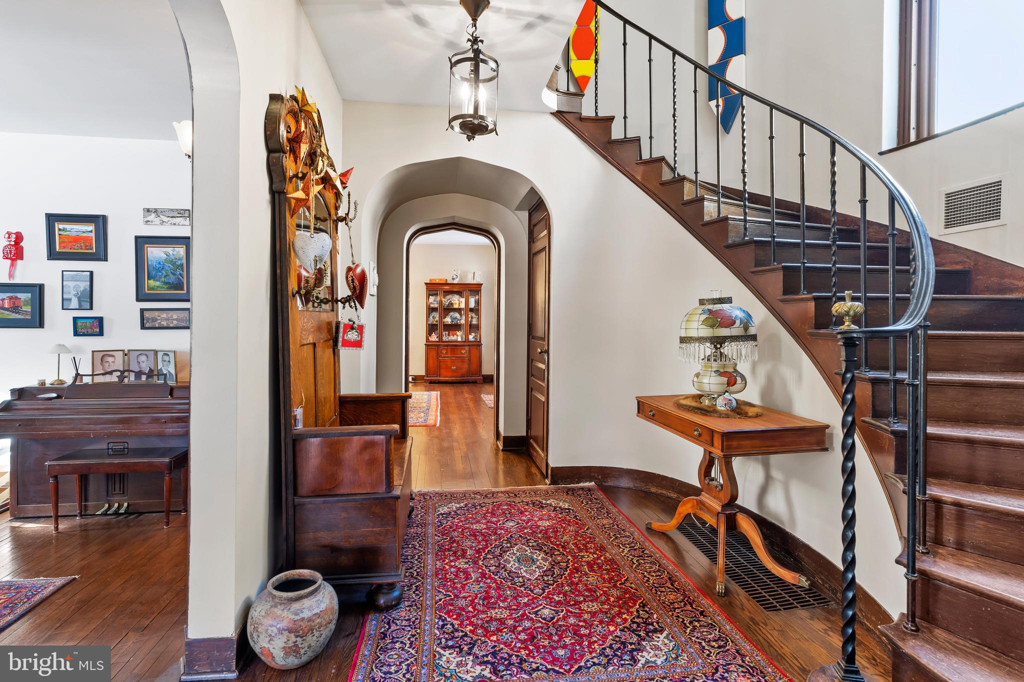 2926 North 2nd Street Harrisburg, PA 17110 - Photo 4 of 55