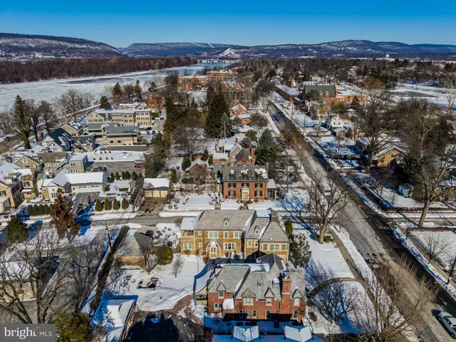 $495,000 | 2926 North 2nd Street, Harrisburg, PA 17110