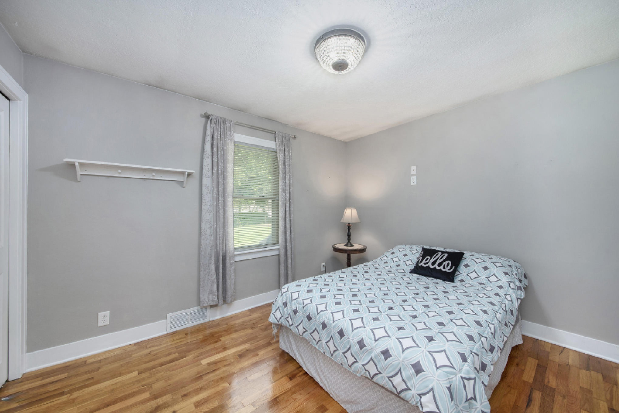 3127 Random Road Kalamazoo, MI 49004 - Photo 9 of 20 _DSC4785