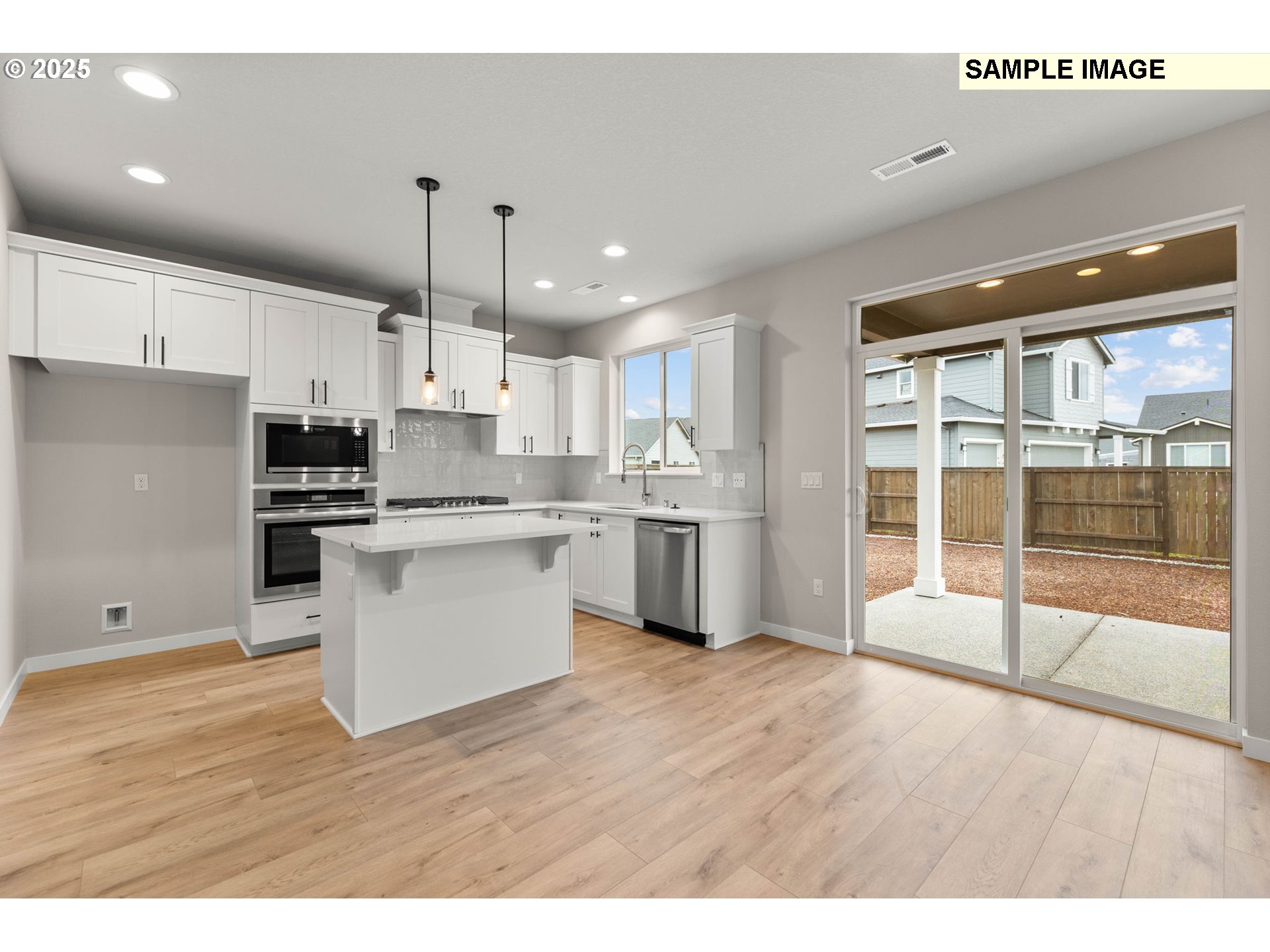 2817 Northeast Claire Road, Unit 208 Estacada, OR 97023 - Photo 6 of 35