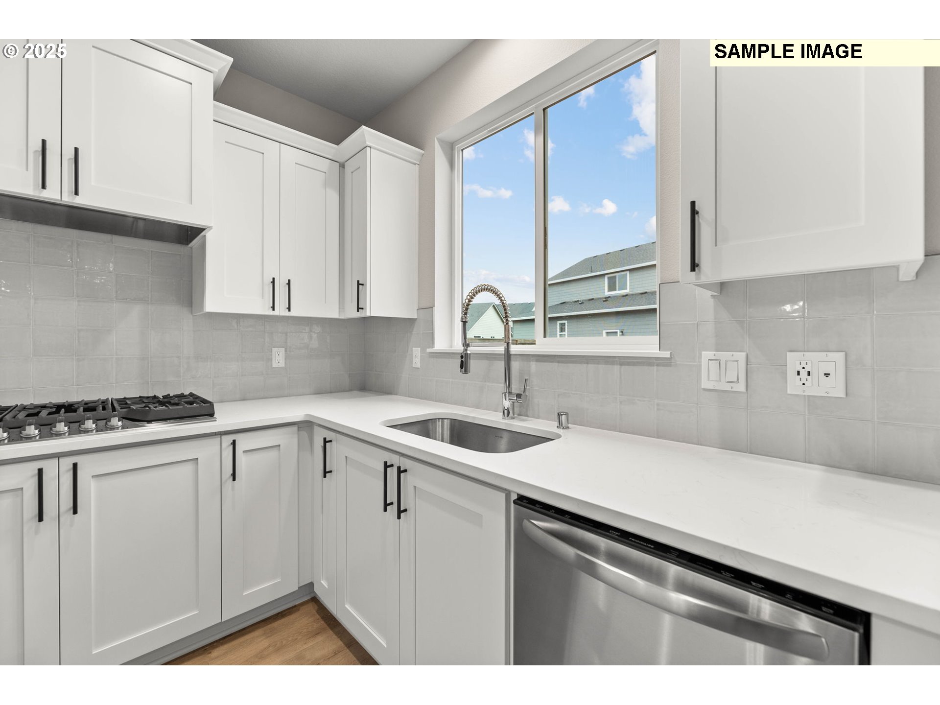 2817 Northeast Claire Road, Unit 208 Estacada, OR 97023 - Photo 9 of 35