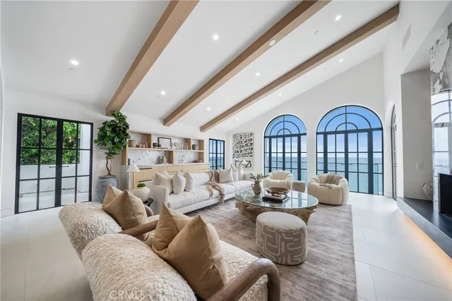 $19,995,000 | 32101 South Coast Highway, Laguna Beach, CA 92651