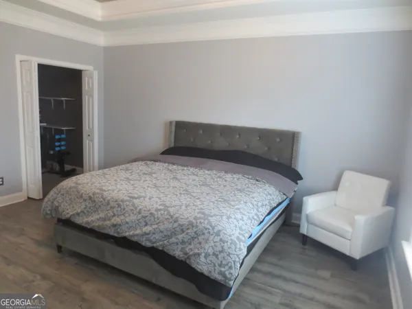 an empty room that has a window