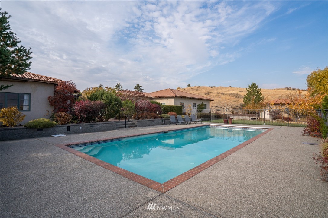 200 Boyd Loop Road Manson, WA 98831 - Photo 4 of 25 Gallery Image 4