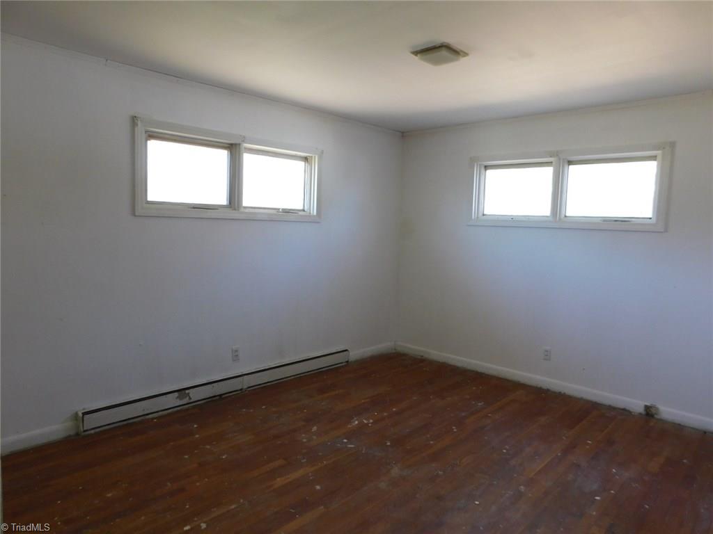 1919 Pickrell Road Reidsville, NC 27320 - Photo 3 of 11 Gallery Image 3