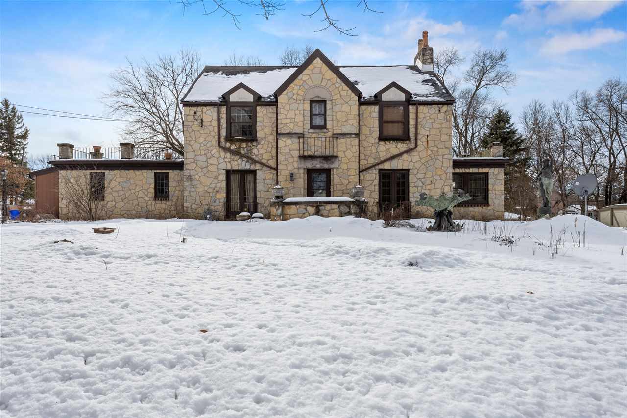 2819 Highcrest Road Rockford, IL 61107 - Photo 1 of 21 Gallery Image 1