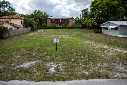 161 Northwest 3rd Court Boca Raton, FL 33432 - Photo 3 of 8 IMG-0740