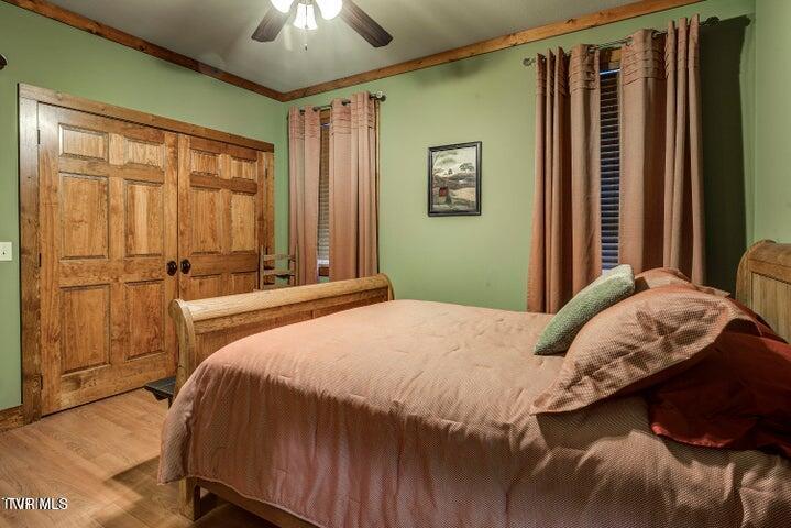 301 Cabin Orchard Road Erwin, TN 37650 - Photo 15 of 38 20240628193942439840000000-o