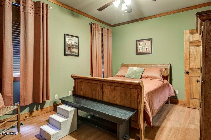 301 Cabin Orchard Road Erwin, TN 37650 - Photo 16 of 38 20240628193952670329000000-o