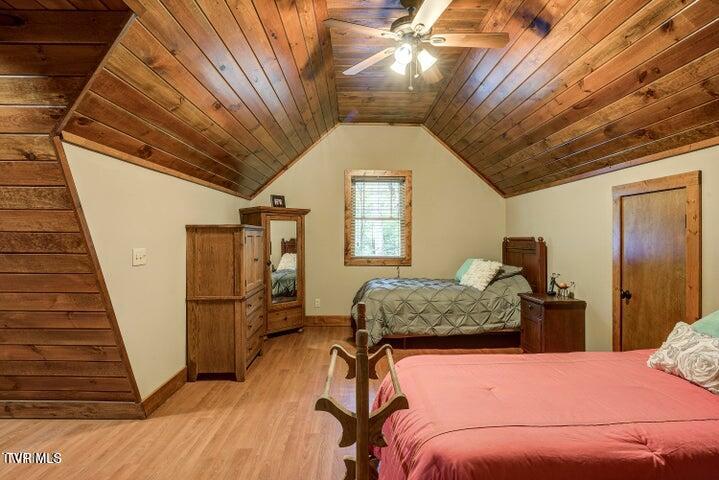 301 Cabin Orchard Road Erwin, TN 37650 - Photo 21 of 38 20240628194111849629000000-o