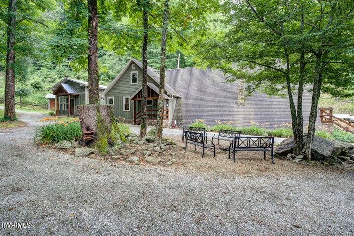 301 Cabin Orchard Road Erwin, TN 37650 - Photo 26 of 38 20240628194233082056000000-o