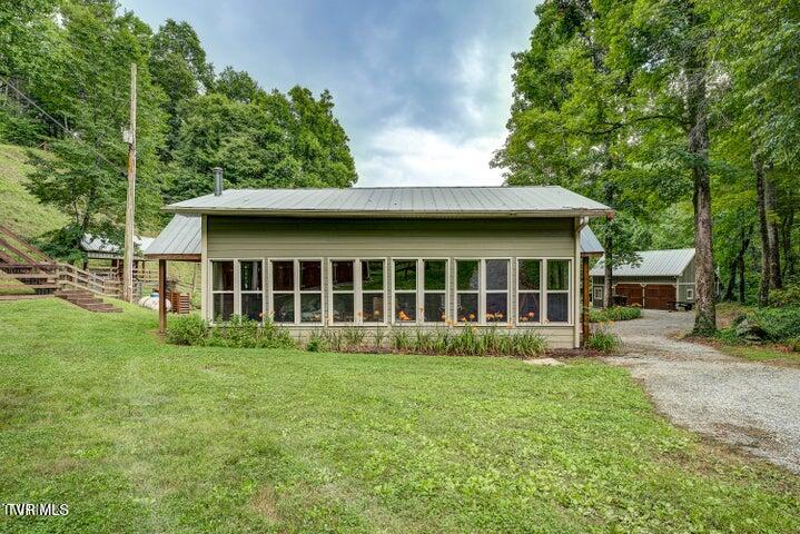 301 Cabin Orchard Road Erwin, TN 37650 - Photo 28 of 38 20240628194316078871000000-o
