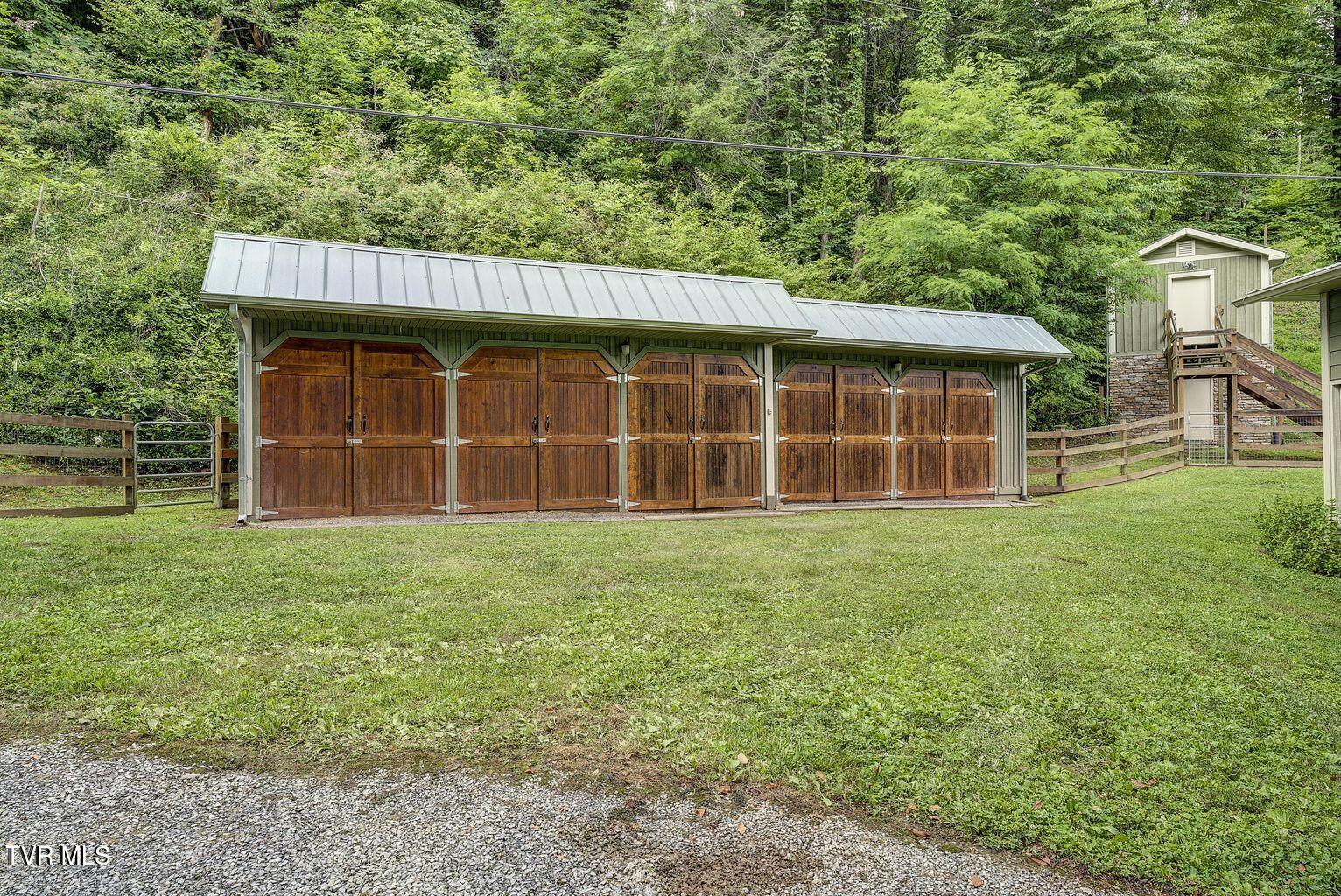 301 Cabin Orchard Road Erwin, TN 37650 - Photo 36 of 38 20240628194304529169000000-o