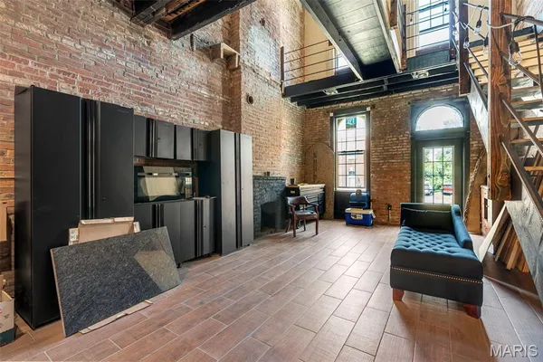 $199,900 | 1512 Palm Street, St. Louis, MO 63107