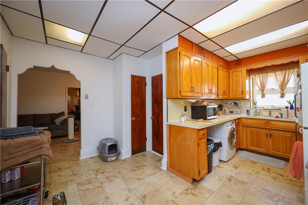 1018 64th Street Brooklyn, NY 11219 - Photo 13 of 28