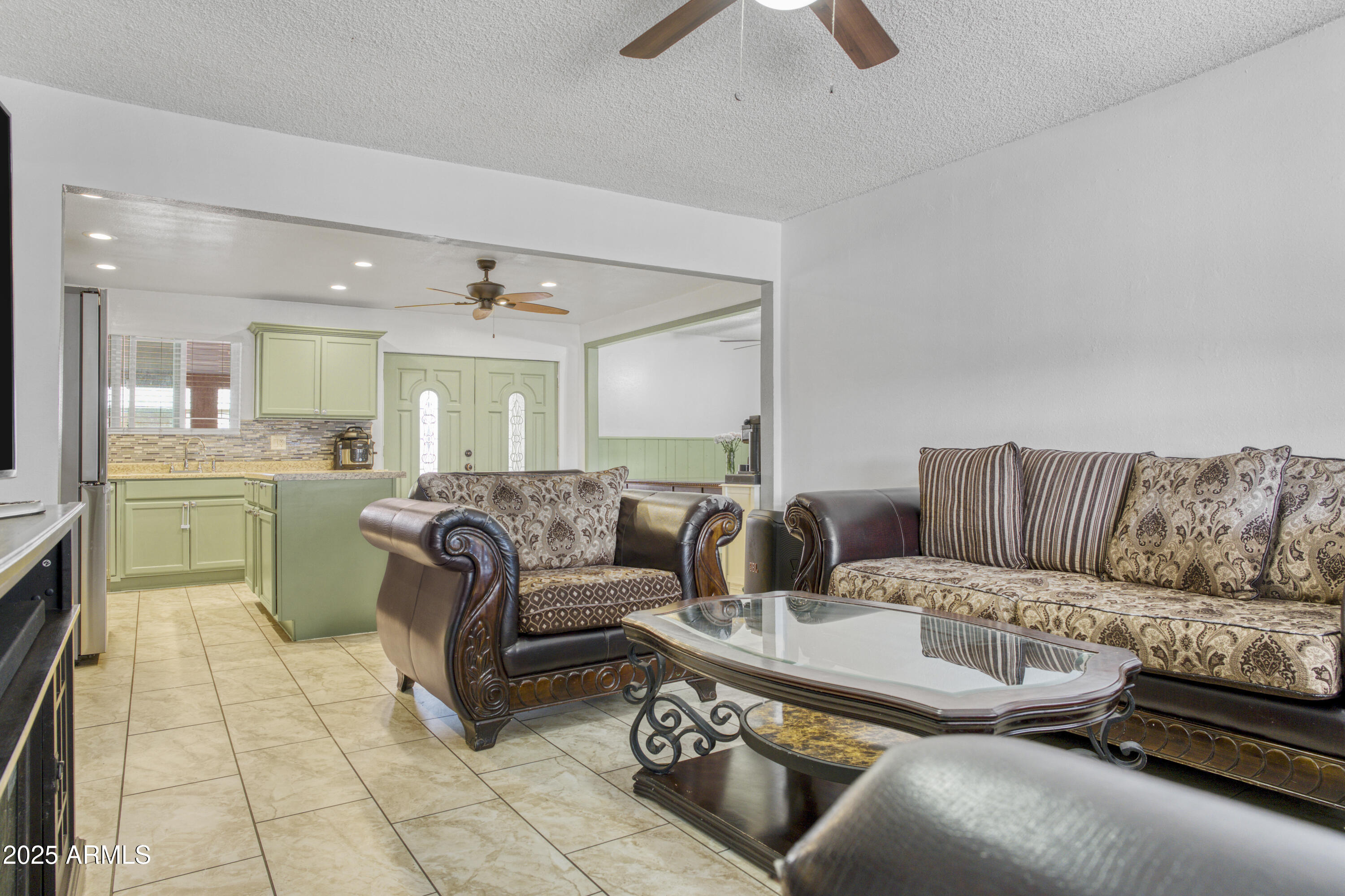 6418 West Thomas Road Phoenix, AZ 85033 - Photo 5 of 34 6418 W Thomas Rd_5