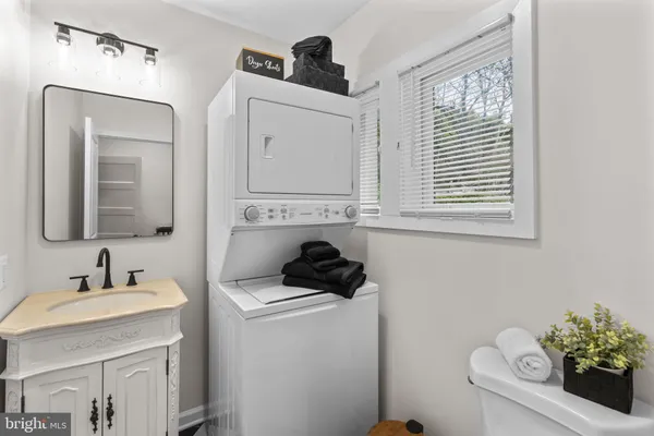 $775,000 | 702 Deepdene Road, Baltimore, MD 21210