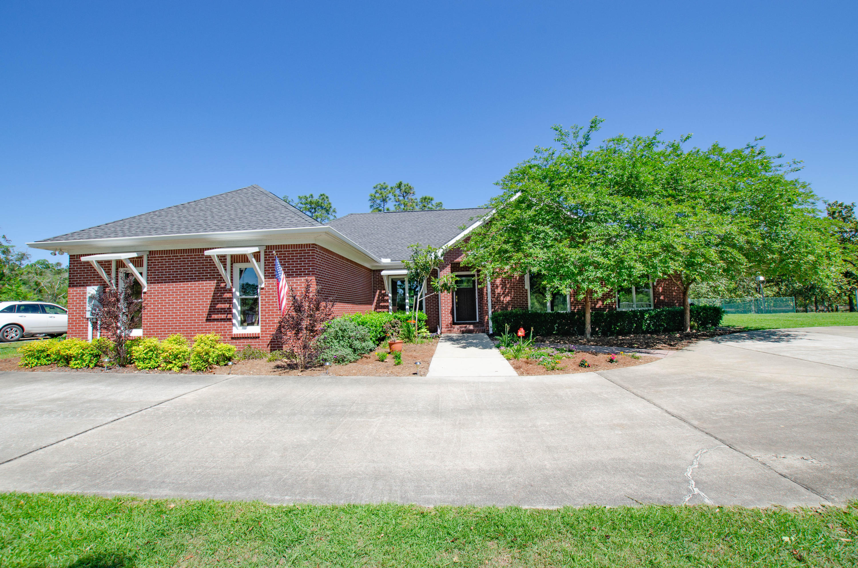 730 McLendon Road DeFuniak Springs, FL 32433 - Photo 31 of 56 Front of house