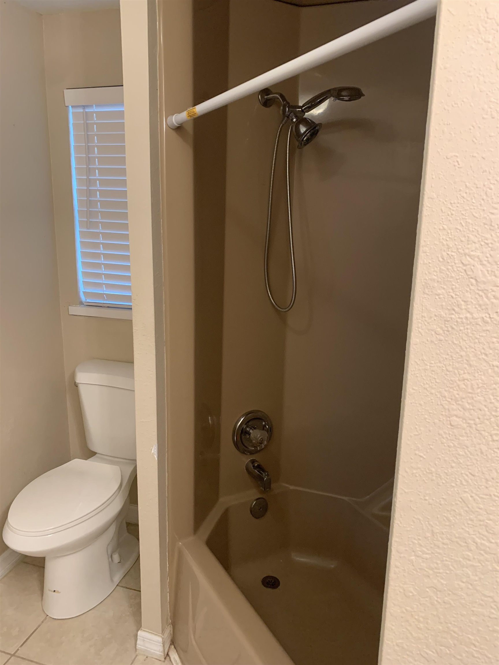 916 Palermo Road St. Augustine, FL 32086 - Photo 18 of 21 a bathroom with a toilet and a shower