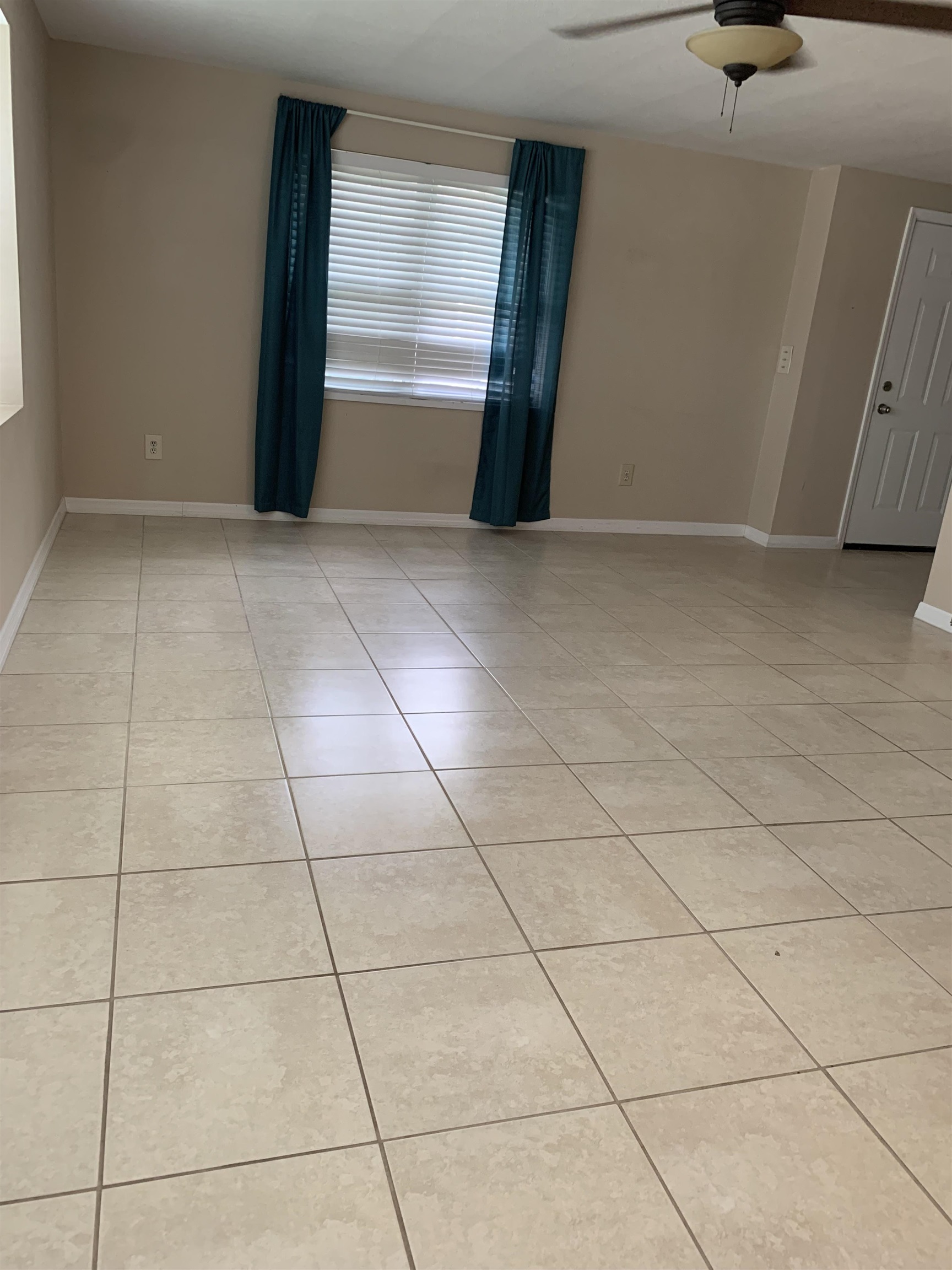 916 Palermo Road St. Augustine, FL 32086 - Photo 4 of 21 a view of empty room