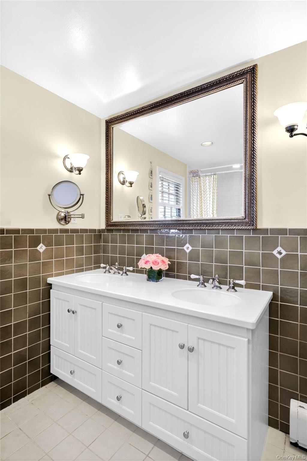 34 Longridge Road Manhasset, NY 11030 - Photo 17 of 20