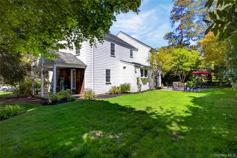 $2,298,000 | 34 Longridge Road, Manhasset, NY 11030