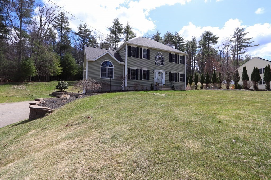 12 South Road Sturbridge, MA 01566 - Photo 34 of 42 Gallery Image 34