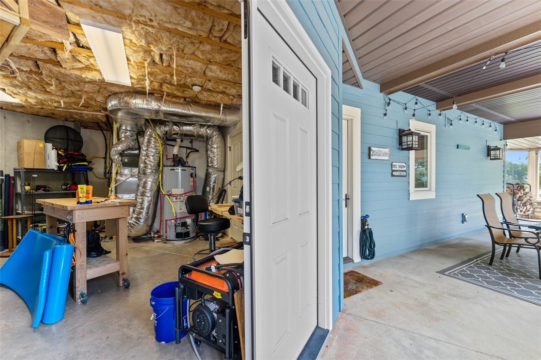 357 Stardust Lane Seneca, SC 29672 - Photo 33 of 40 Workshop opens to outside on lower level