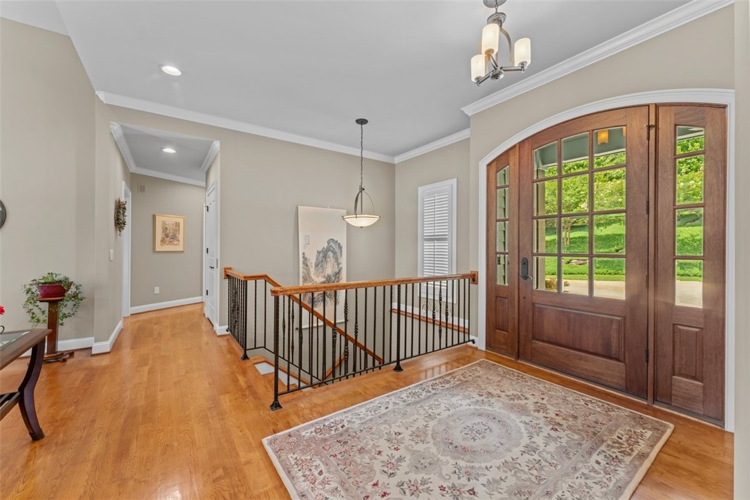 357 Stardust Lane Seneca, SC 29672 - Photo 6 of 40 Main entrance hall