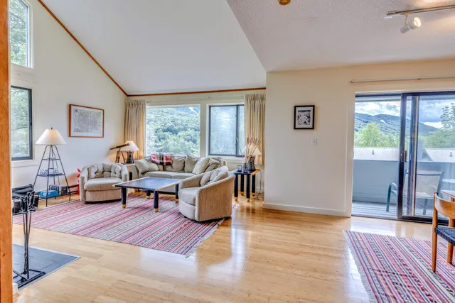 $640,965 | 27 Ravine Lane, Unit 1, Lincoln, NH 03251