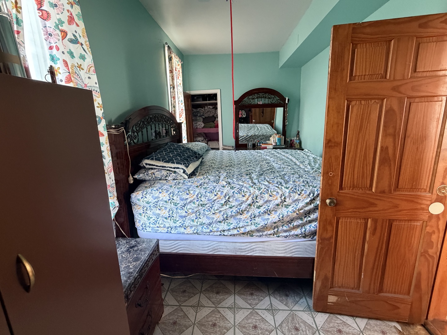 10045 South Ave M Chicago, IL 60617 - Photo 8 of 25