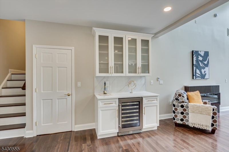270 Mountain Road Bernards, NJ 07920 - Photo 13 of 41