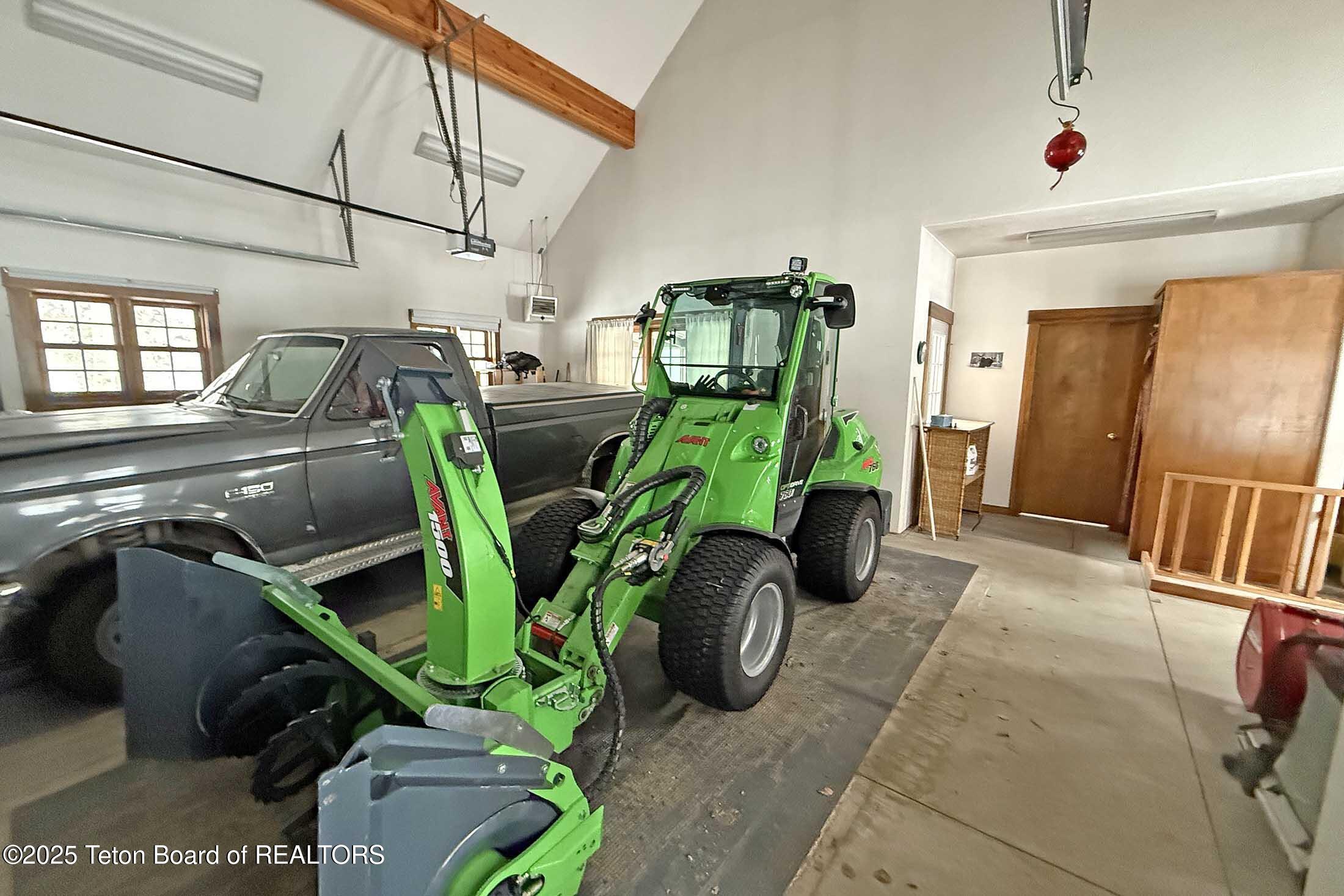 55 South Ely Springs Road Jackson, WY 83001 - Photo 56 of 69 rr-ely-spring-garage