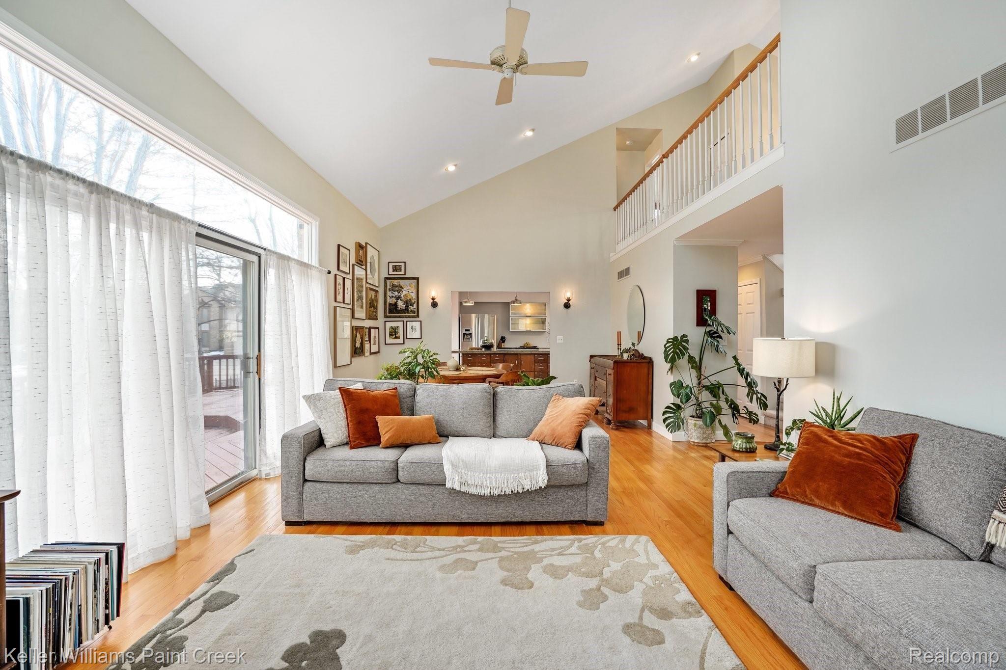 673 Lexington Drive Rochester, MI 48307 - Photo 13 of 45 14-web-or-mls-673 Lexington Drive Rochester Hills0014.jpg