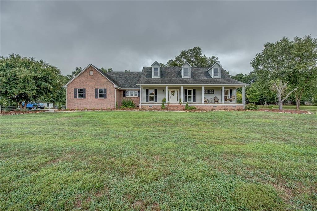 286 Southern Farm Road Gastonia, NC 28056 - Photo 4 of 42 Gallery Image 4