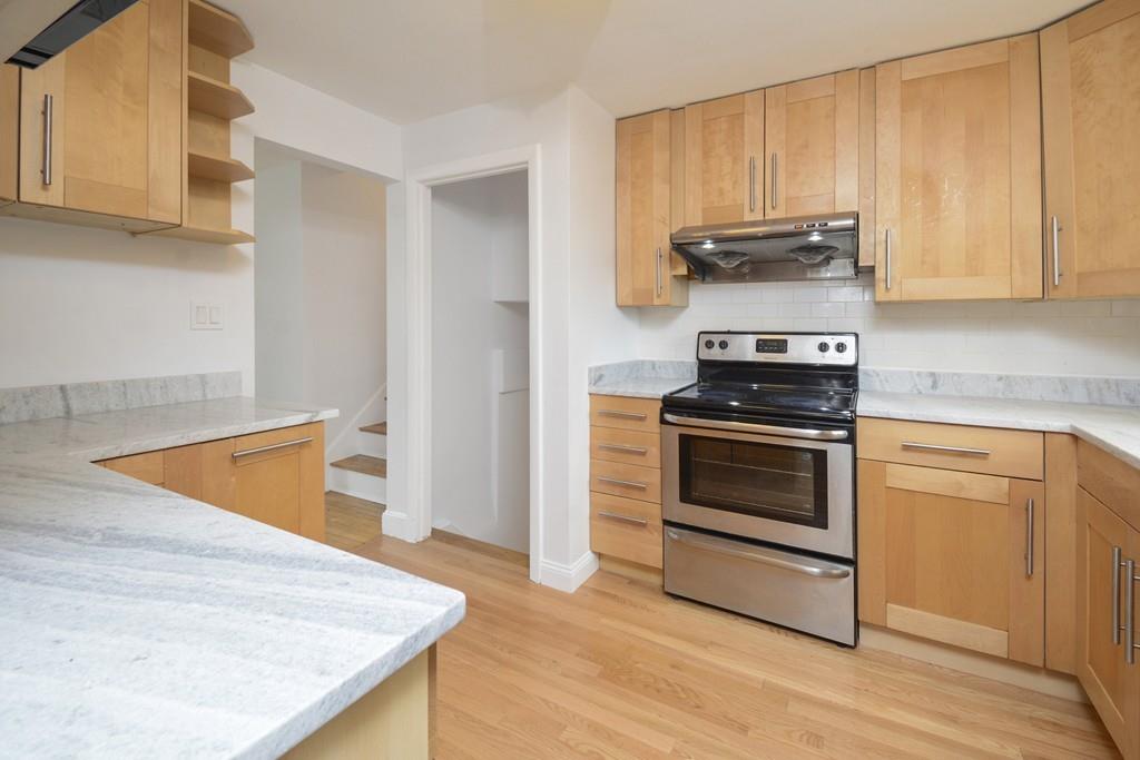 57 Blossomcrest Road Lexington, MA 02421 - Photo 10 of 27 Gallery Image 10