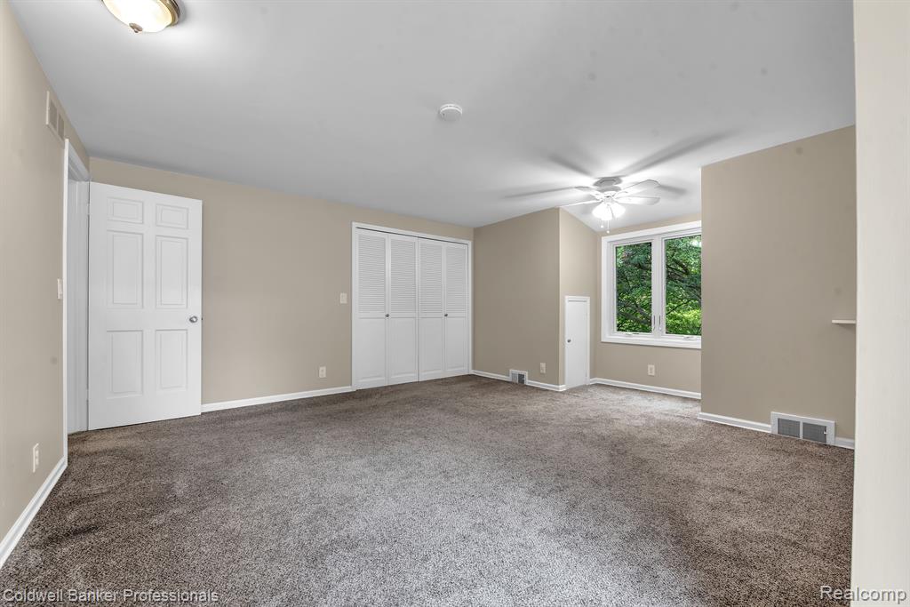 883 Neff Road Grosse Pointe, MI 48230 - Photo 16 of 26 Gallery Image 16