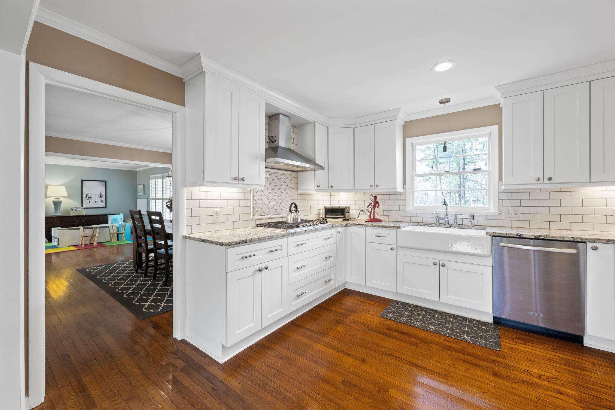 91 Carriage Hill Road Signal Mountain, TN 37377 - Photo 12 of 56 19-web-or-mls-DSC_1930