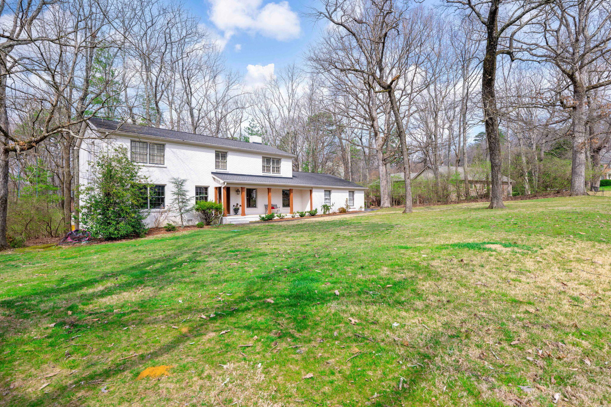 91 Carriage Hill Road Signal Mountain, TN 37377 - Photo 4 of 56 2-web-or-mls-DSC_2024