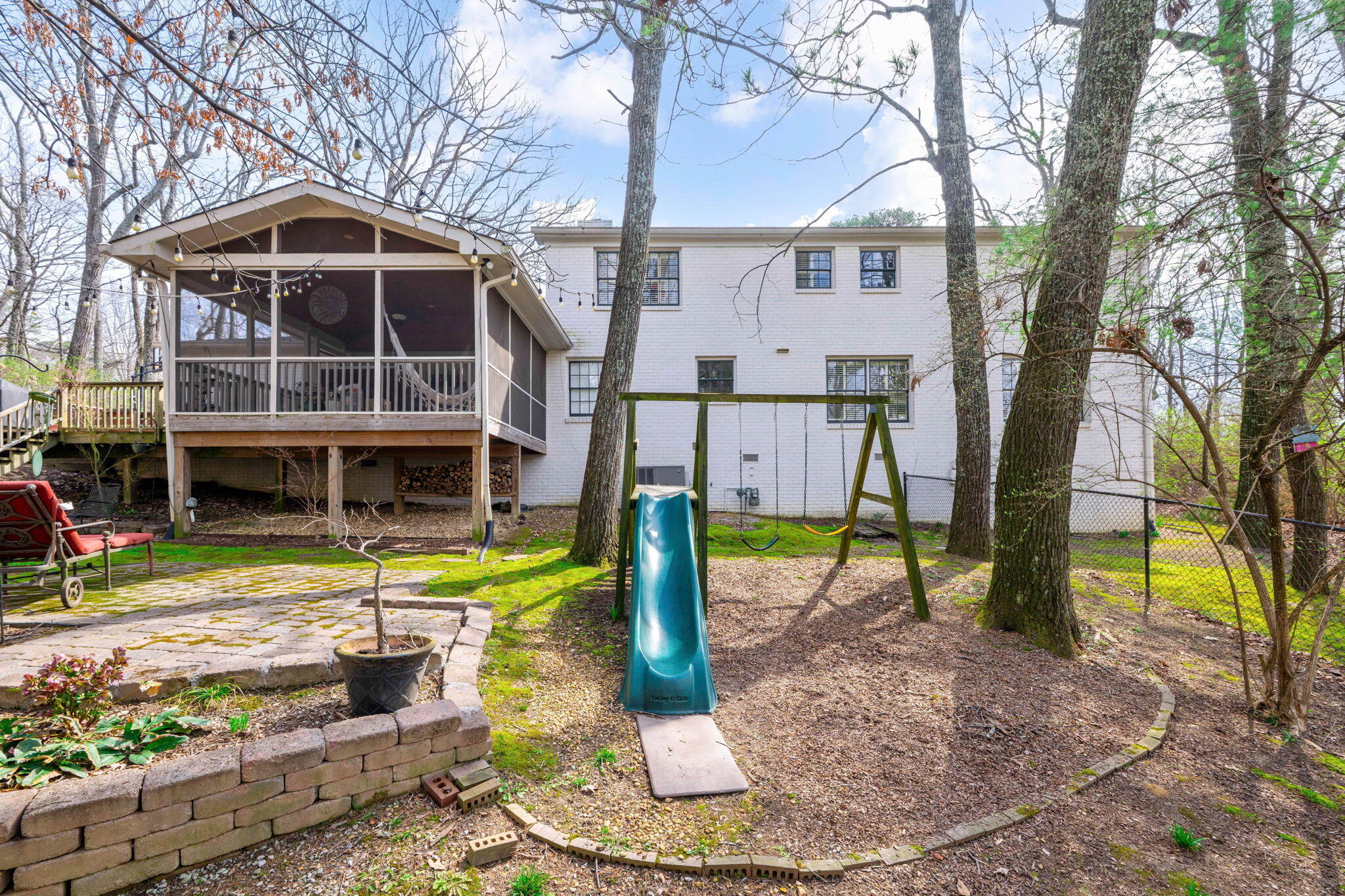 91 Carriage Hill Road Signal Mountain, TN 37377 - Photo 7 of 56 48-web-or-mls-DSC_2018