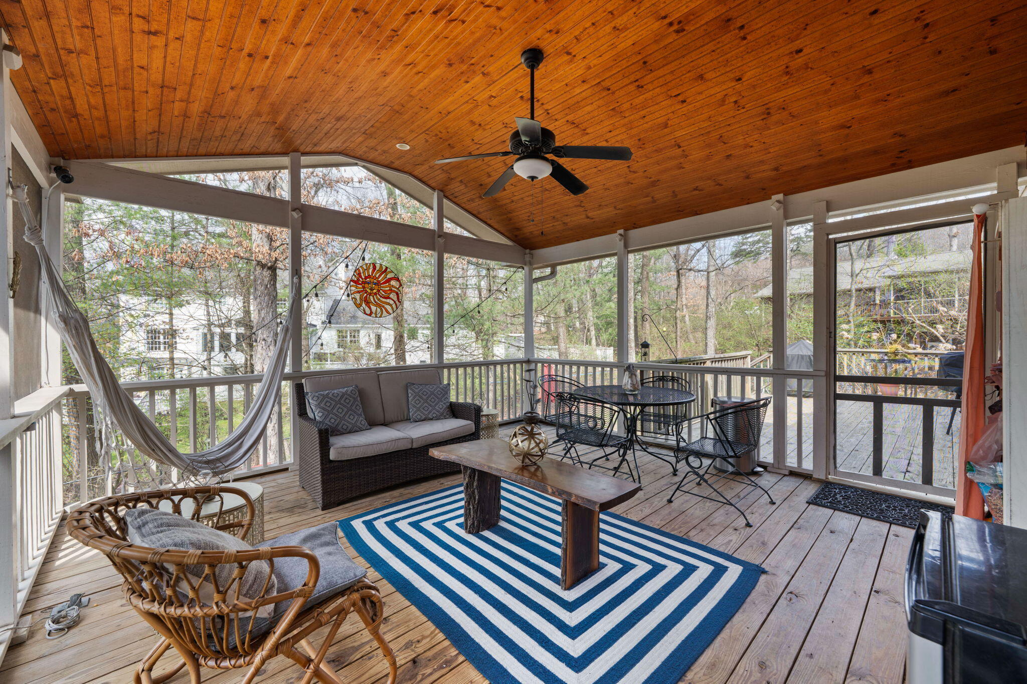 91 Carriage Hill Road Signal Mountain, TN 37377 - Photo 9 of 56 44-web-or-mls-DSC_2008