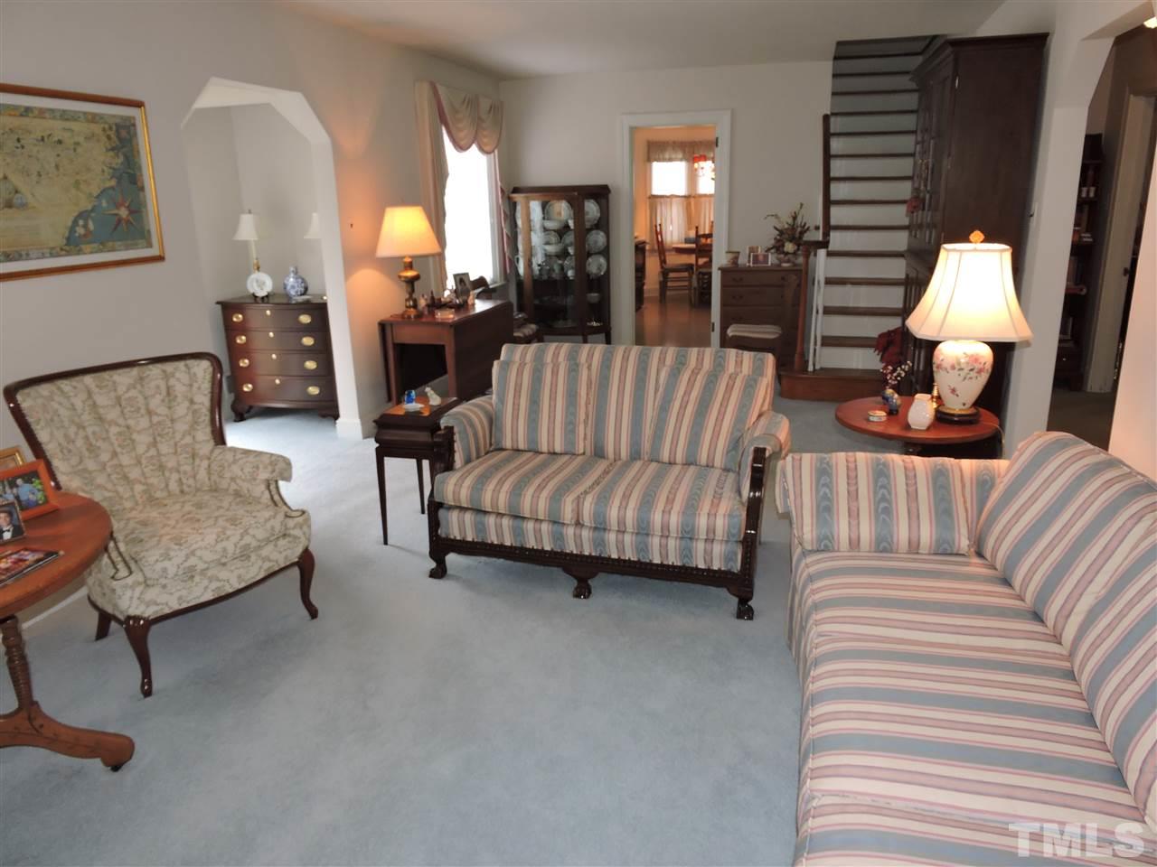 409 Gordon Street Roxboro, NC 27573 - Photo 3 of 14