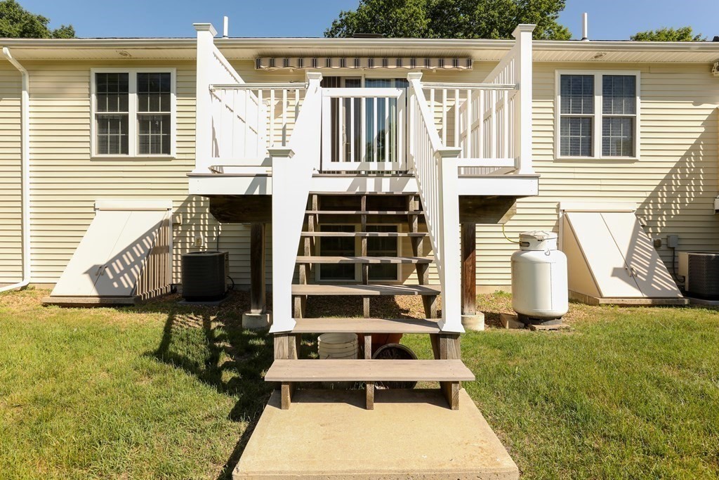 12 Mark Circle, Unit 12 Rutland, MA 01543 - Photo 31 of 36